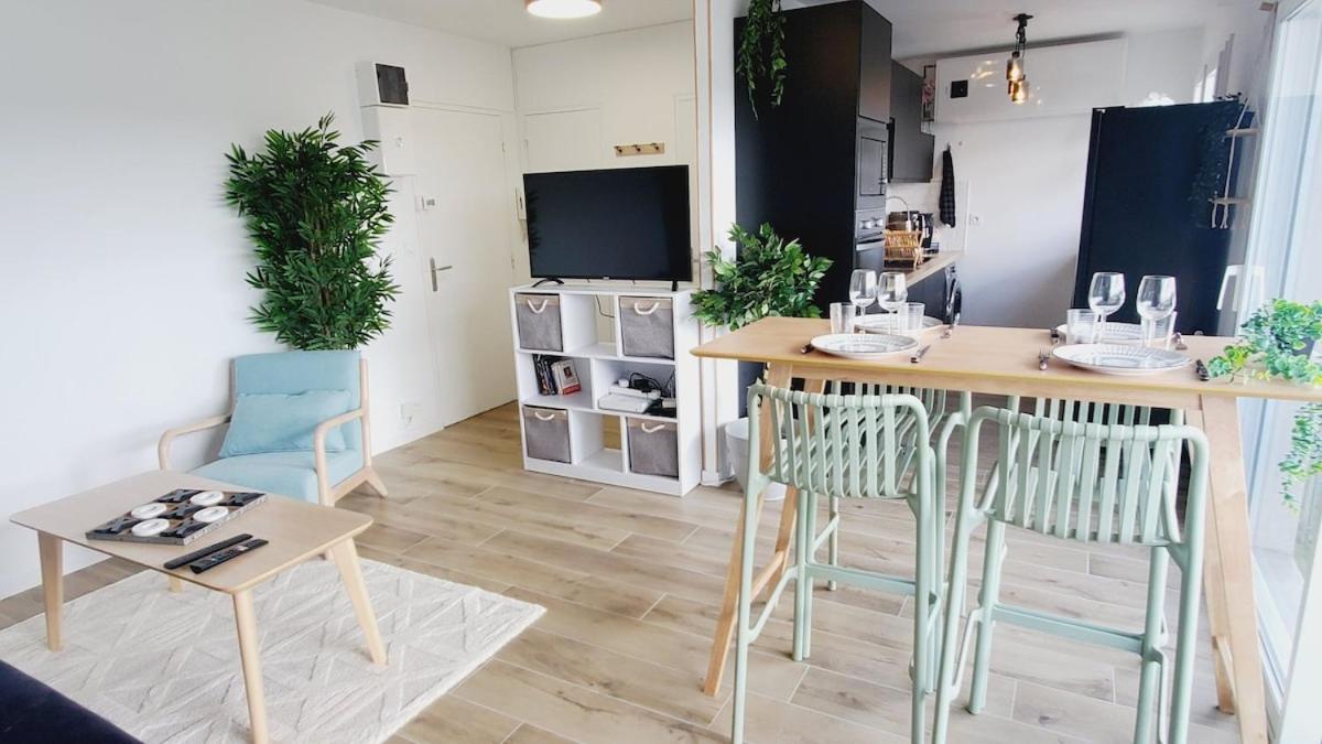 Centre Ville, T2, Superbe Vue, Parking Prive Vannes