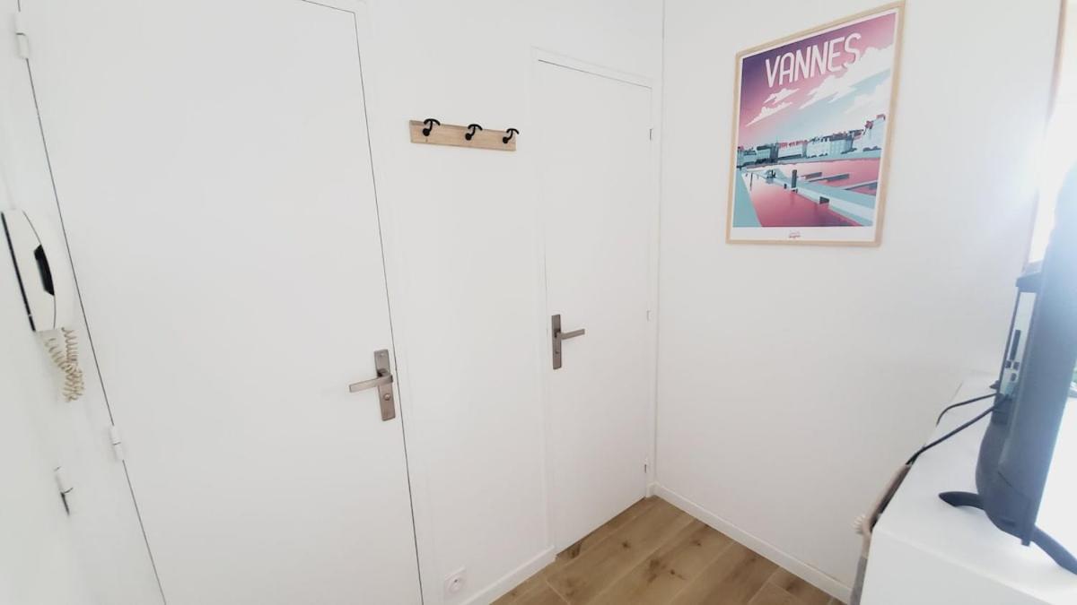 Appartement Centre Ville, T2, Superbe Vue, Parking Prive *