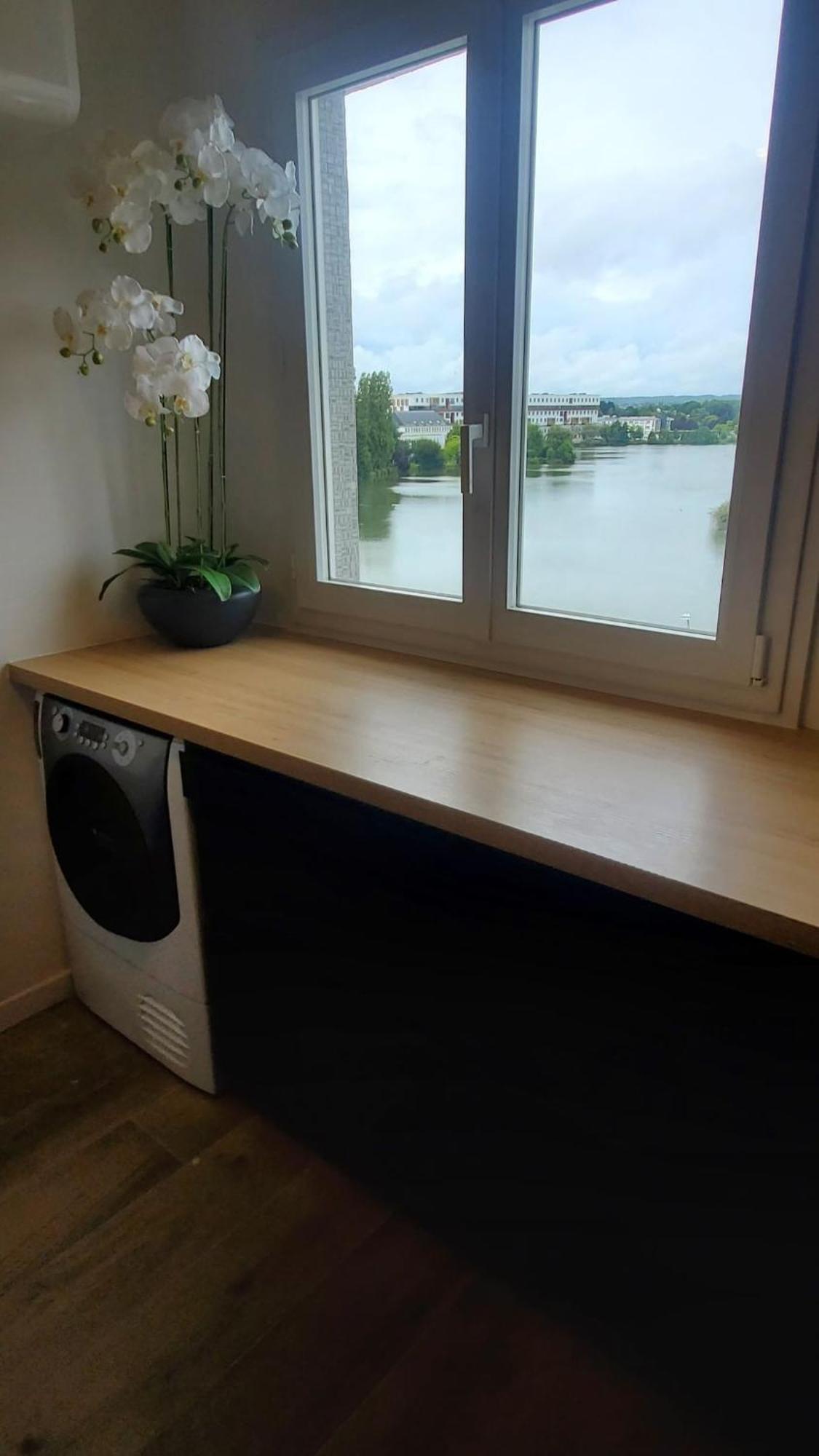 Appartement Centre Ville, T2, Superbe Vue, Parking Prive Vannes